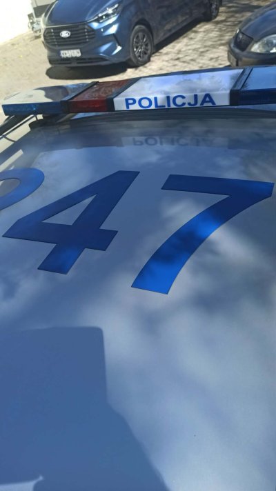 Police car roof with side number - dedicated to production